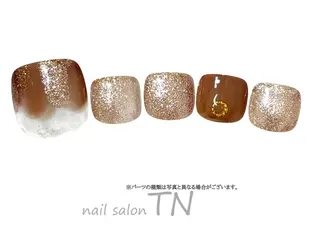 ネイル 矢川 まどかのネイルデザイン