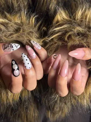 ネイル 2me（ツメ） ♡ NENEのネイルデザイン