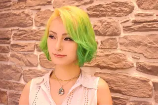 ミディアム カラー 髪質改善のプロ✨りな さんのヘアスタイル