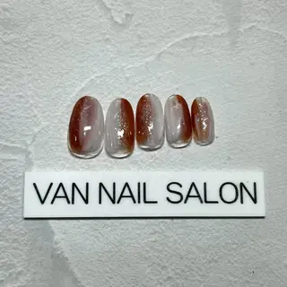 ネイル Van Nail Salonのネイルデザイン