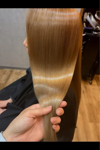 ロング ICO hair craft所属・上 絵里奈のヘアスタイル