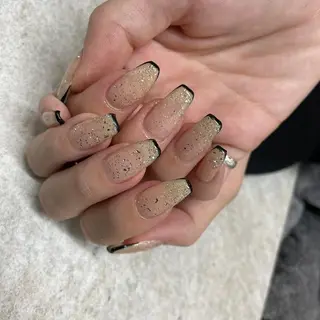 ネイル 【やり放題専門店】 スカルプ＆長さ出しのネイルデザイン