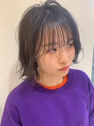 ショート カラー graxi'    グラシー所属・ブリーチ/ハイトーン SERINAのヘアスタイル