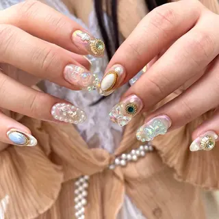 ネイル 新井 ひなののネイルデザイン