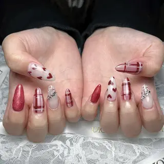 ネイル miku 🦋nailのネイルデザイン