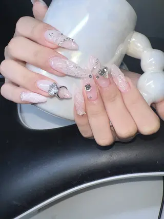 ネイル Lee Nailsのネイルデザイン