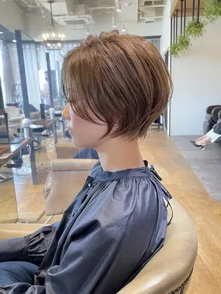 ショート カラー 🫧安野祥華 銀座大人ショート🫧のヘアスタイル