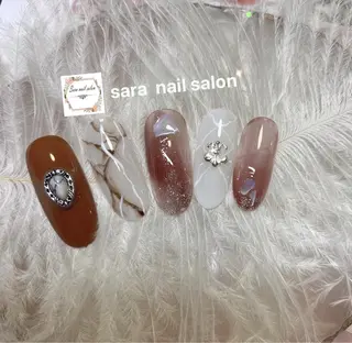 ネイル 小岩 Saraのネイルデザイン