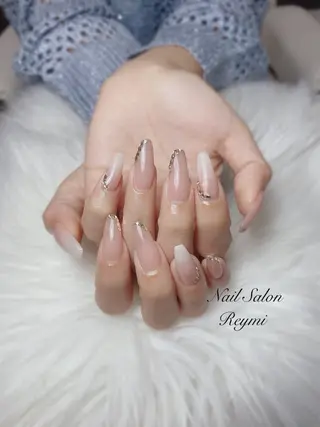 ネイル 佐藤 帆乃香のネイルデザイン