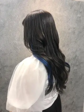 セミロング 所渉/韓国レイヤー /ウルフカットのヘアスタイル