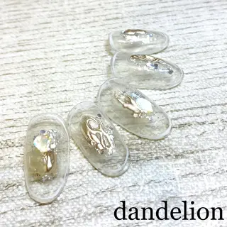 ネイル dandelion ダンデライオンのネイルデザイン