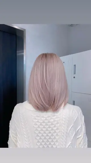 ミディアム 加藤 利基のヘアスタイル