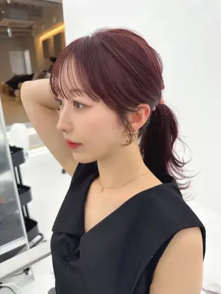 セミロング 前髪/顔周り/透明感 艶カラーとどさんのヘアスタイル