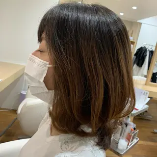 ミディアム 大谷 菜月のヘアスタイル