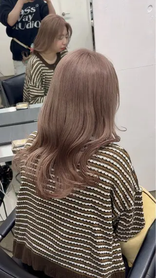 ミディアム カラー 新宿 似合わせカラー HINAのヘアスタイル