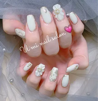ネイル U·Mi nail salon所属・U·Mi 上野御徒町容のネイルデザイン