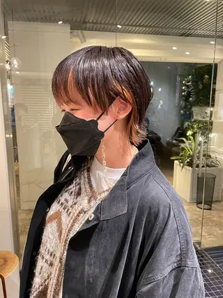 ショート カラー Bagus dua所属・堀田 翔子のヘアスタイル