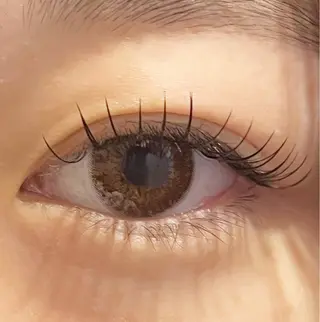 マツエク・マツパ トータルビューティサロン cure所属・鈴木 里奈のマツエク・マツパデザイン