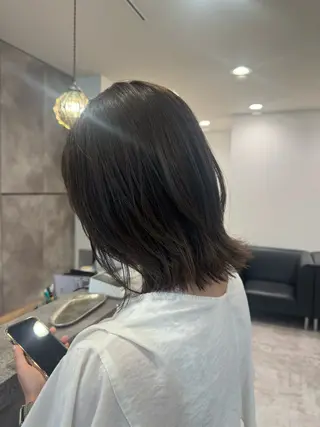 ミディアム 北川 栞菜のヘアスタイル