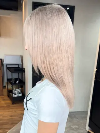 ミディアム Foi by Belle都賀店（フォワ バイ ベル）所属・FoibyBelle ﾌｫﾜﾊﾞｲﾍﾞﾙのヘアスタイル