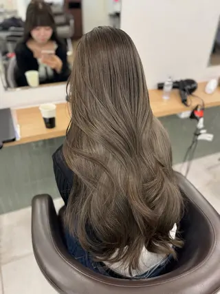 ロング カラー 赤み消し韓国ヘア レイヤー縮毛🤍渡邉のヘアスタイル