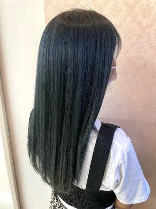 ロング カラー ヒヨシ ルナのヘアスタイル