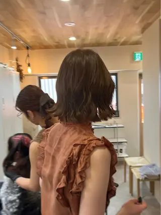 カラー CLOVE所属・下石怜子/レイヤー/ 透明感カラーのヘアスタイル