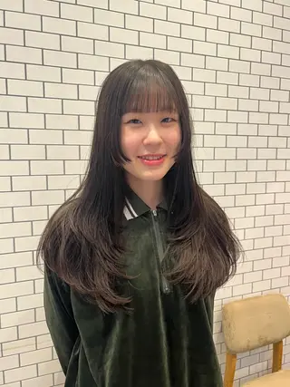 ロング Yahiko ハイトーンのヘアスタイル