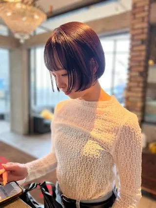 ショート カラー 只野 真衣のヘアスタイル