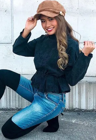 ロング カラー パーマ ヘアアレンジ Device ディバイスのヘアスタイル