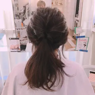 セミロング 角床直哉 カラーカットNO 1のヘアスタイル