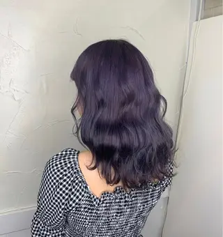 ミディアム カラー newi赤羽 HINATAのヘアスタイル