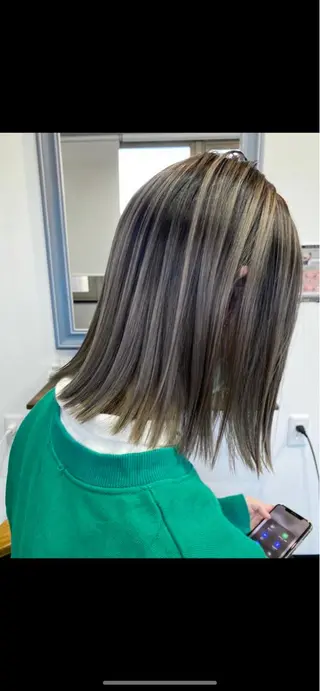 ショート ✨艶感/透け感✨Sherry所属・艶髪/ハイトーン Sherryのヘアスタイル