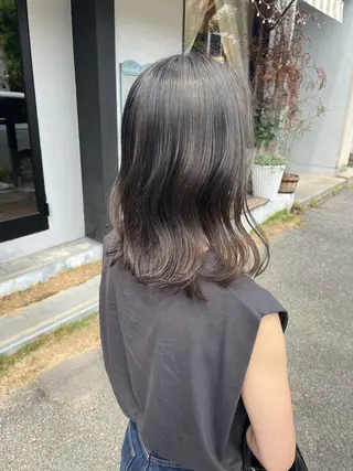 ミディアム カラー 問屋町chapter 日笠快生のヘアスタイル