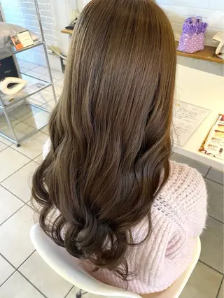 ロング カラー 💫レイヤーカット 💫ブリーチ💫サキのヘアスタイル