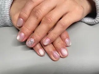 ネイル 美瑛BiEi所属・LI Bellaのネイルデザイン