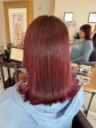 カラー ミディアム ma cherie naoのヘアスタイル