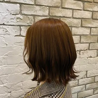 カラー Ayumi/艶カラー /レイヤー/ネイルのヘアスタイル