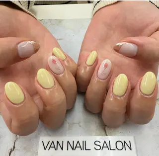 ネイル Van Nail Salonのネイルデザイン