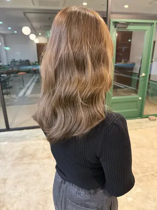 ミディアム 【レイヤー/透明感 カラー】Rionのヘアスタイル