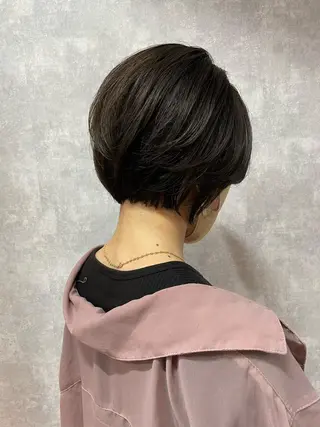 ショート C’LD hair  produce /シールドヘア所属・モテ髪/ボブ/ショー ト/アダチフウトのヘアスタイル