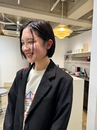 ショート カラー 可愛いパーマスタイル といえばISSEYのヘアスタイル