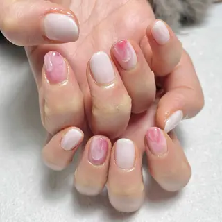 ネイル 💐irisée fleur中居のネイルデザイン