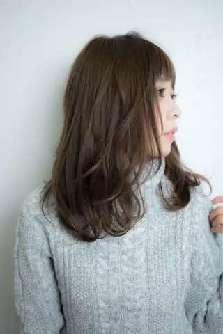 セミロング リズ　ブリエ所属・リズ ブリエのヘアスタイル