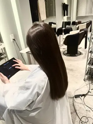ロング OCHIAI KEISUKEのヘアスタイル