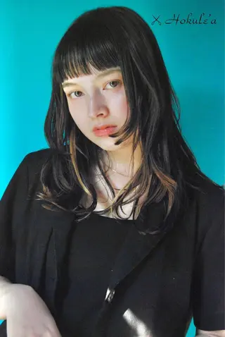 ロング Hokule'a 戸越銀座　向達真季のヘアスタイル