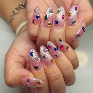 ネイル salon A.glansh所属・肌質改善salon♪ 効果がわかる♪南森町のネイルデザイン