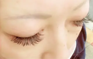 マツエク・マツパ Eyelash Salon 4Uのマツエク・マツパデザイン