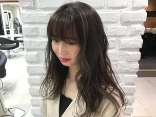 ロング カラー 【暖色カラー特化】 中山由梨のヘアスタイル