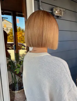 ミディアム カラー パライソ南公園店 神津 由依のヘアスタイル